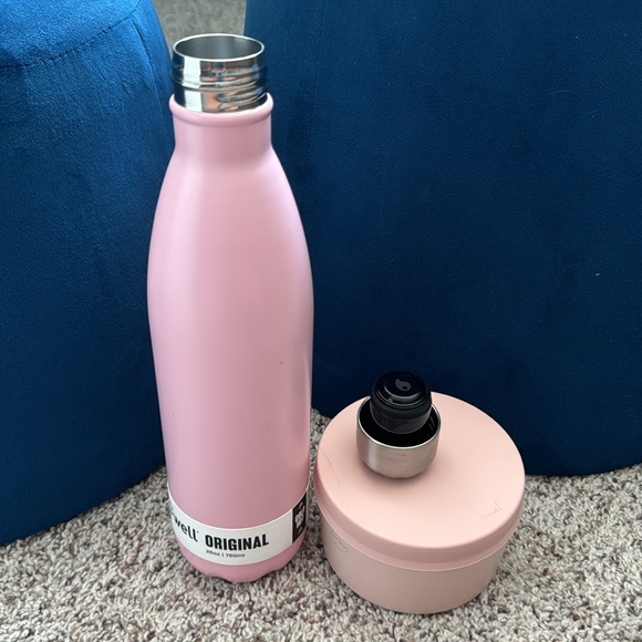 New S’well 25oz Stainless Steel Water Bottle & S’well 16oz Food Canister - Picture 8 of 9